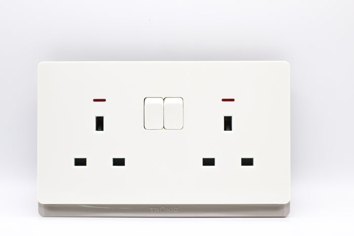 Twin Socket