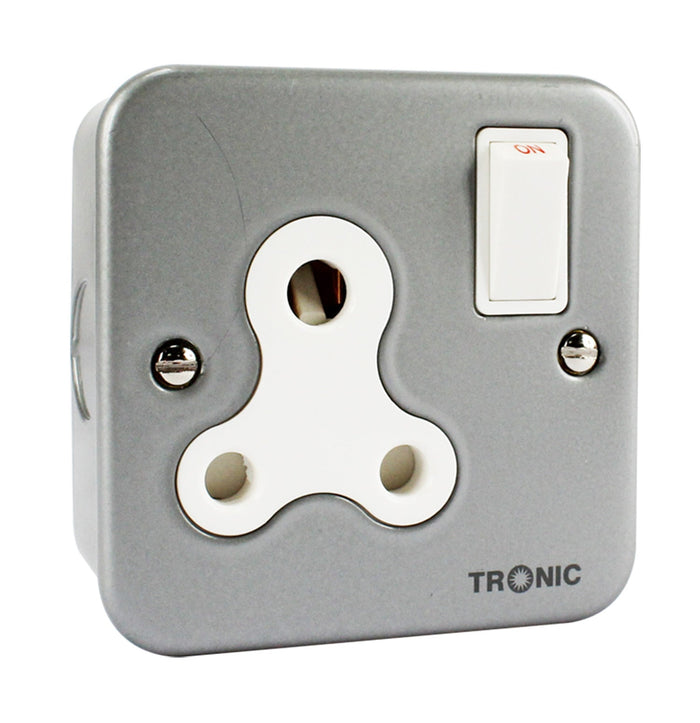 Single Metal Clad Socket 15Amps - Tronic Tanzania